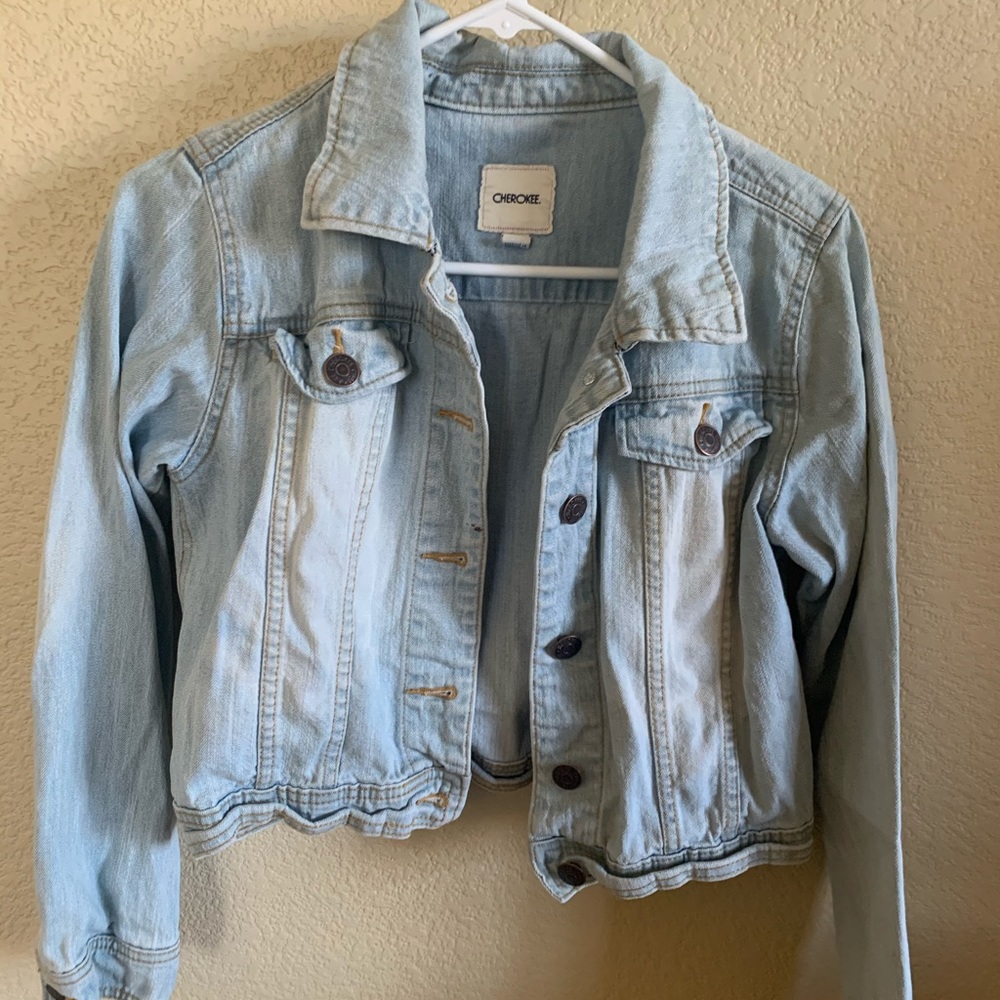 Light wash jeans jacket